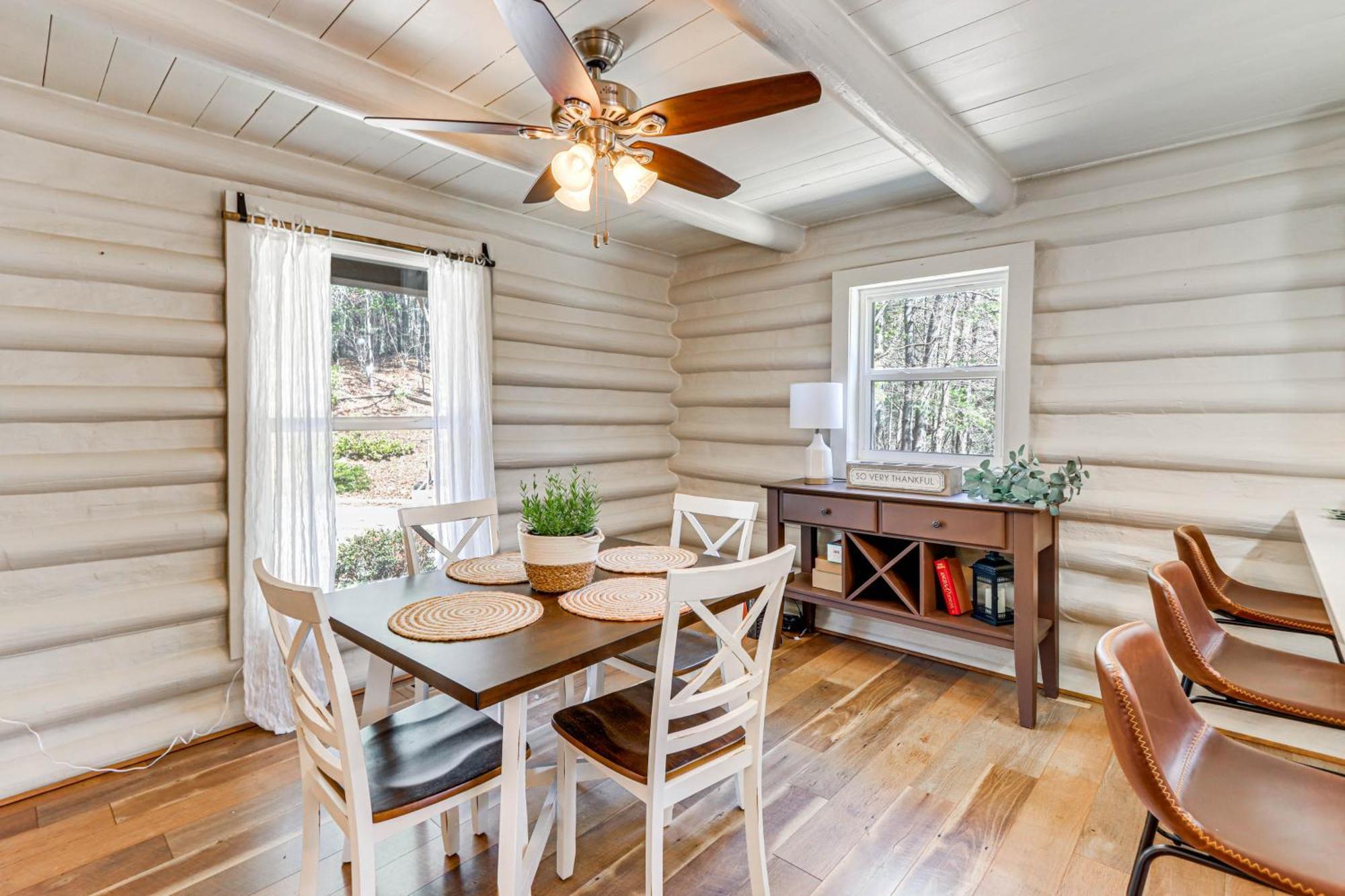 Dog-Friendly Hiawassee Cabin With Decks And Fire Pit! Екстериор снимка