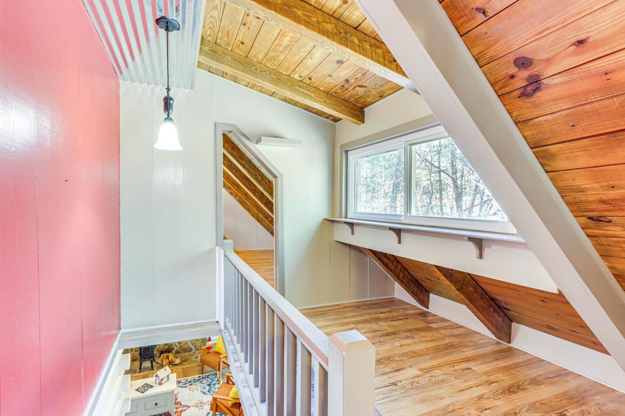 Dog-Friendly Hiawassee Cabin With Decks And Fire Pit! Екстериор снимка